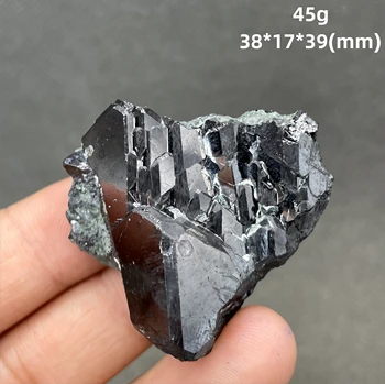 НОВИНКА! 100% Натуральный образец минерала магнетит, образцы кристаллов кварца, камни и кристаллы